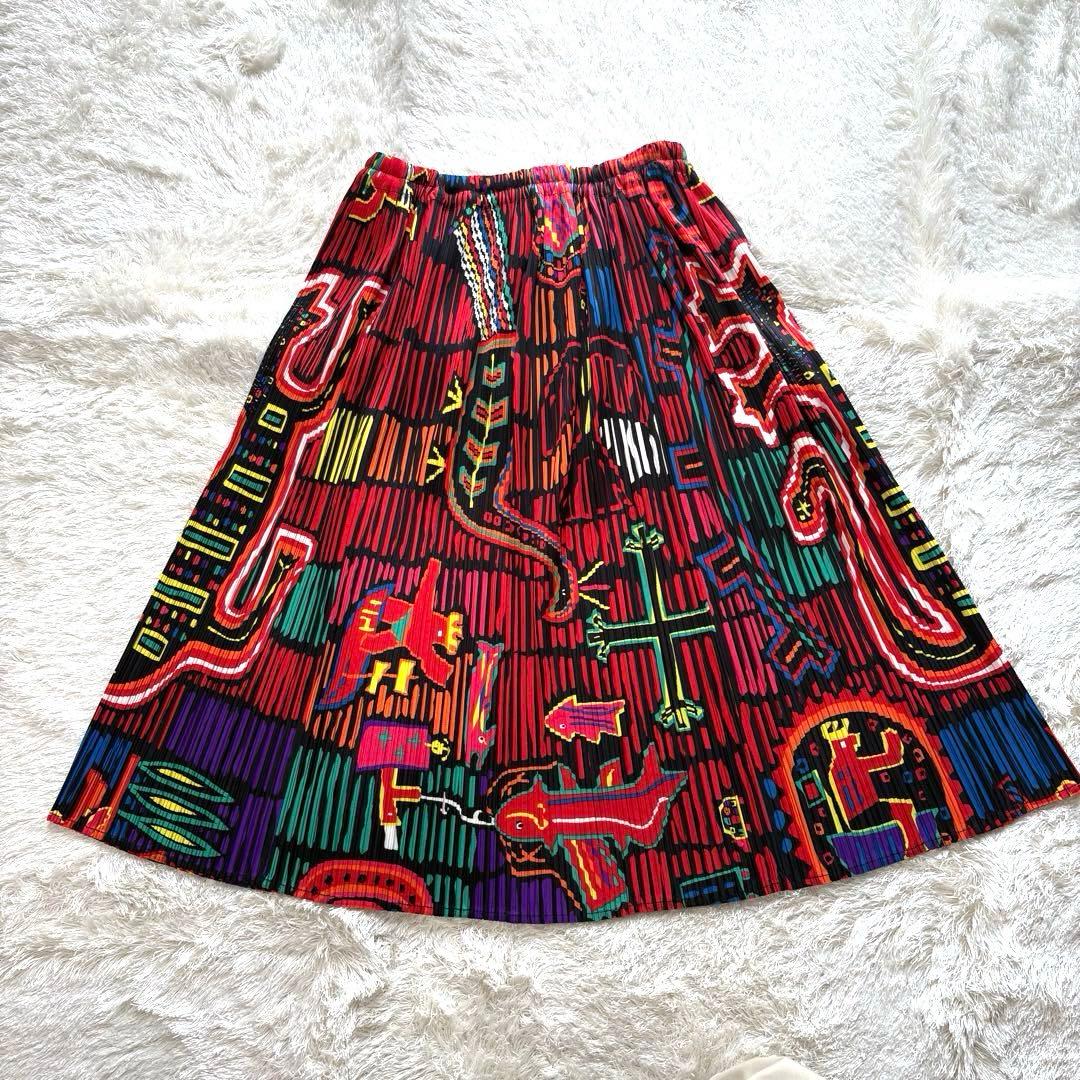 極美品☆希少☆プリーツプリーズ☆イッセイミヤケ☆お洒落なスカート☆サイズ２