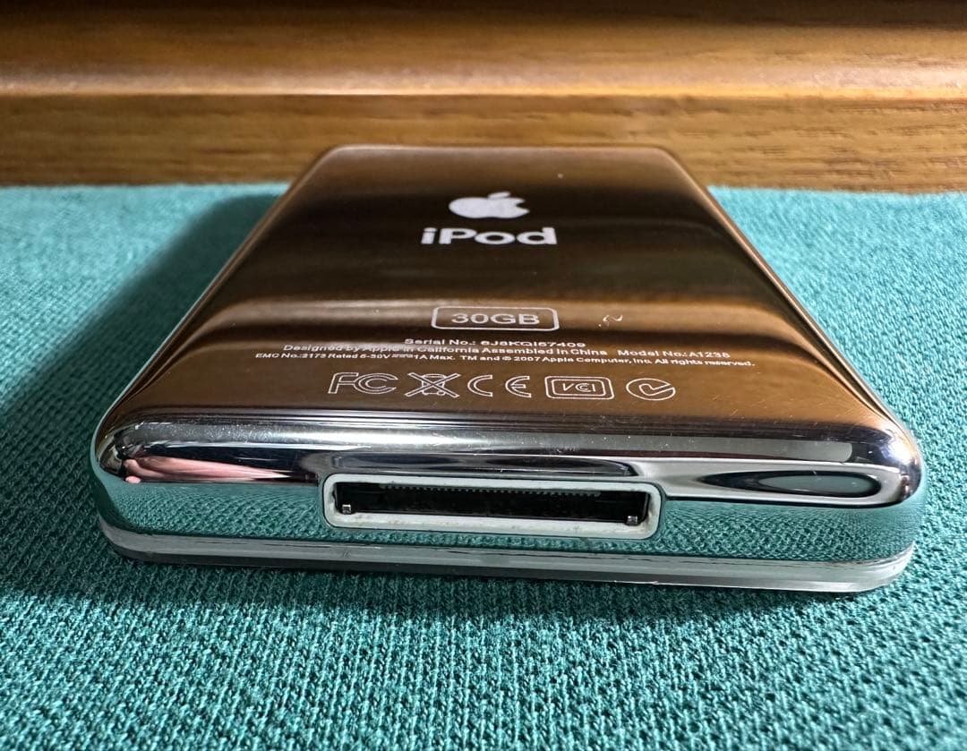 iPod Classic 5.5世代 MA444 新品のバッテリー