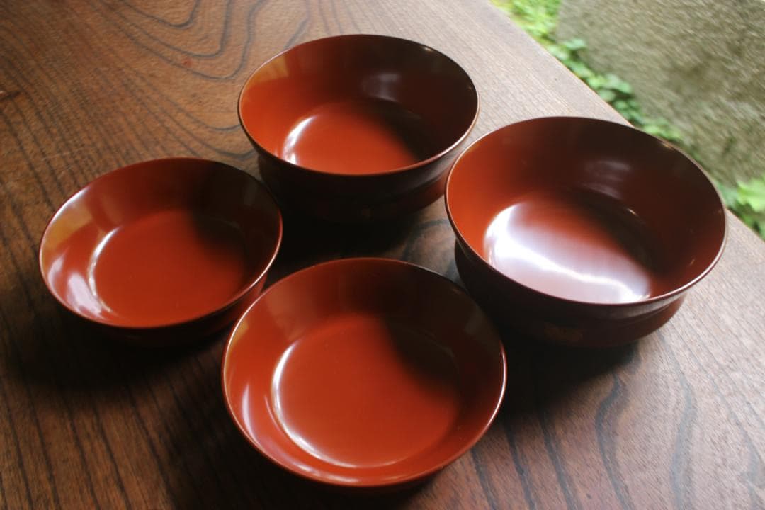 デッドストック！深みある朱漆に優美な梅蒔絵の映えるお椀2点（検輪島塗京塗雑煮椀