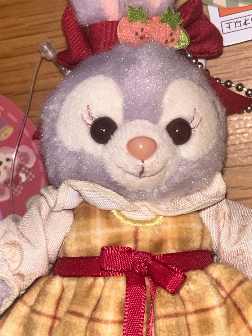 ステラルー♡リーナベル　ぬいぐるみバッジ　ハートフェルトストロベリーギフト