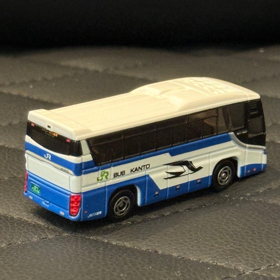 【限定トミカ4台セットJRバス関東 東名ハイウエイバス 「日野　セレガ」】