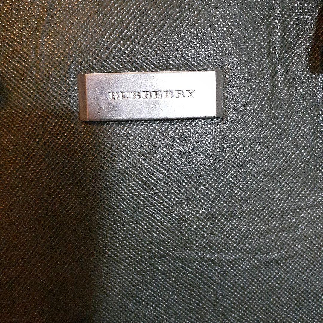 レアカラーBURBERRY ビジネスバッグ サフィアーノ グリーン ロゴプレート