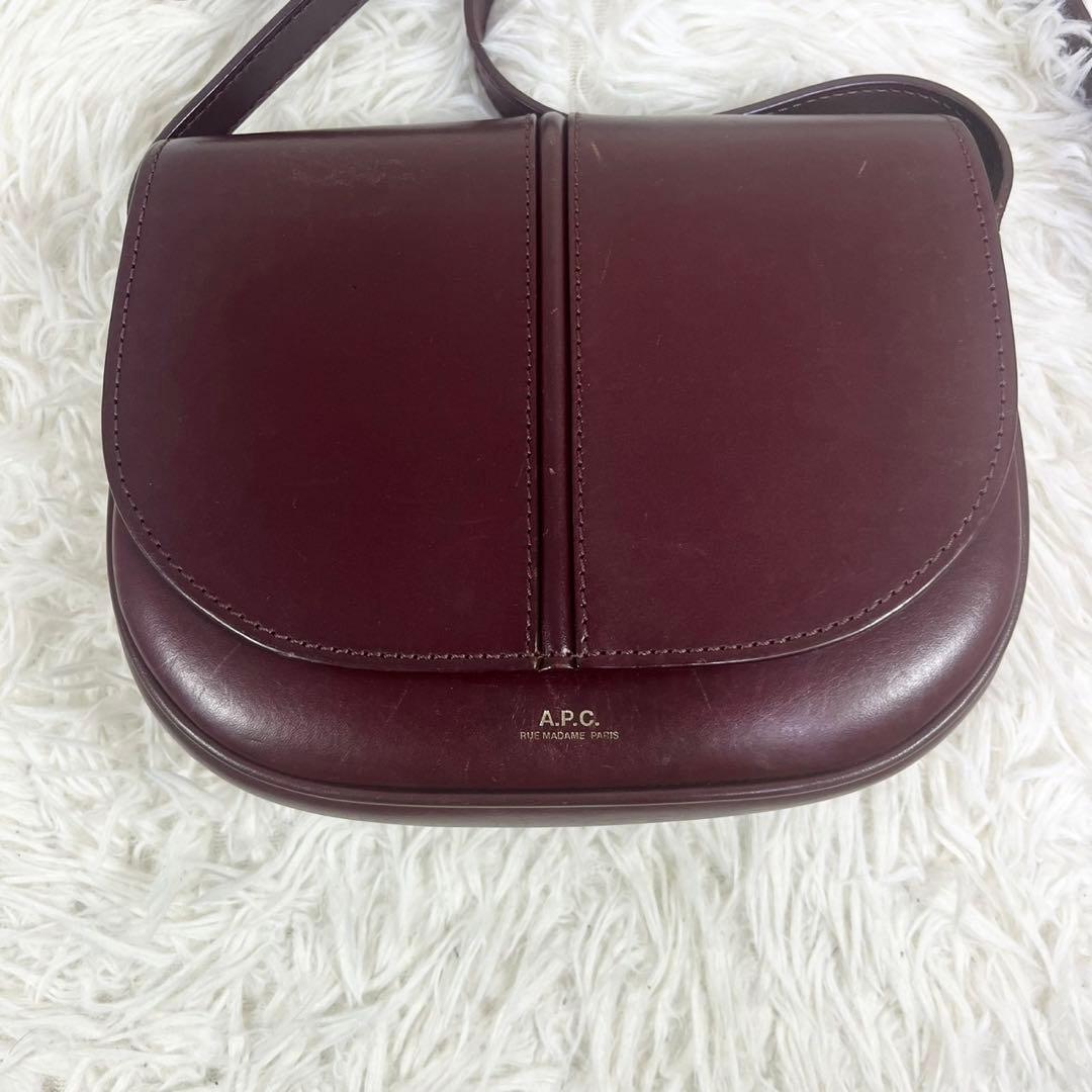 A.P.C. アーペーセー betty ベティ ショルダーバッグ レッド