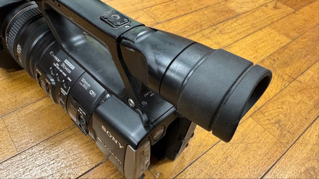 お*さ様 SONY 業務用ビデオカメラ　NX-3 本体