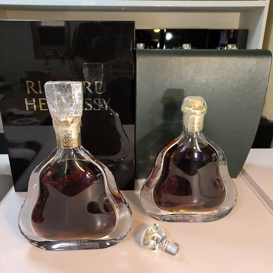 豪華ヘネシーリシャール旧型、新型2本セット(訳あり) - メルカリ