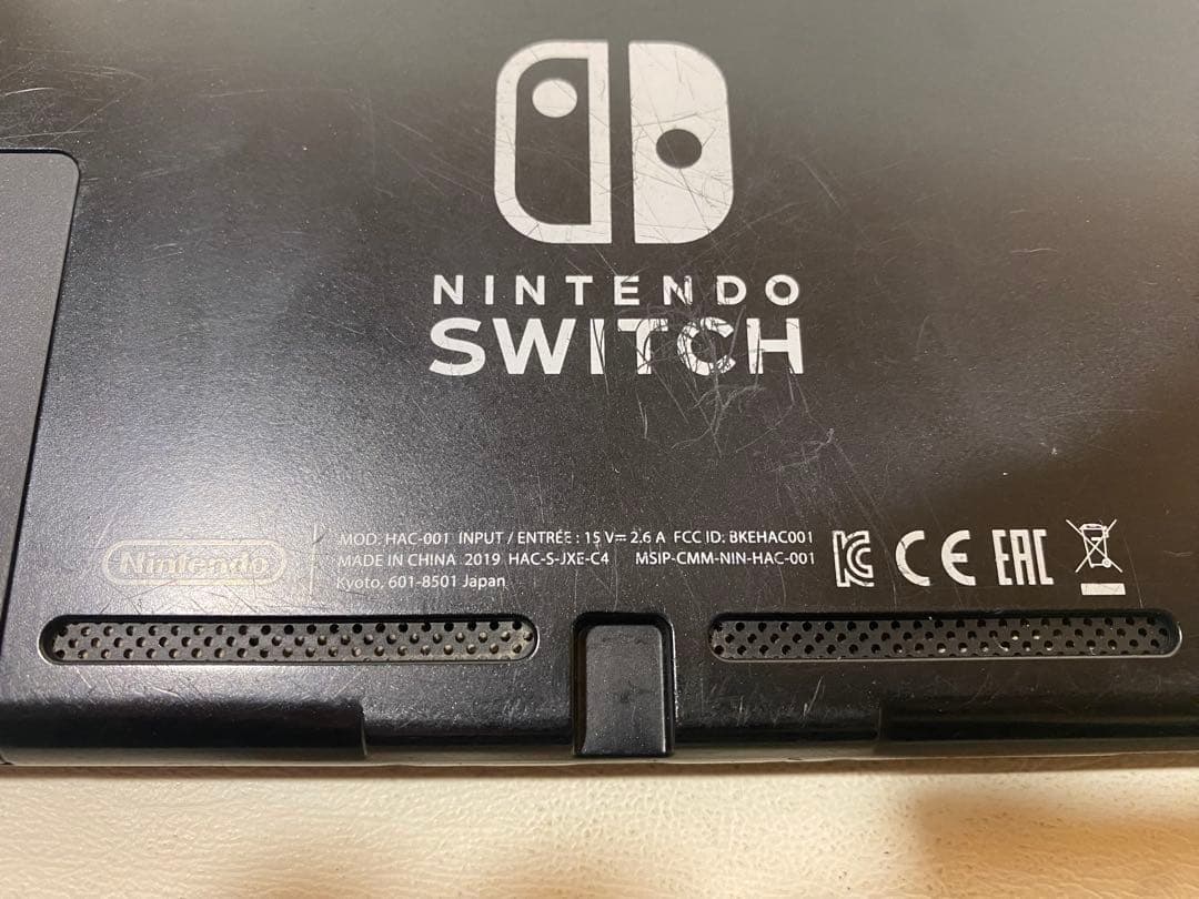 ニンテンドーswitch 本体のみ　2019年製