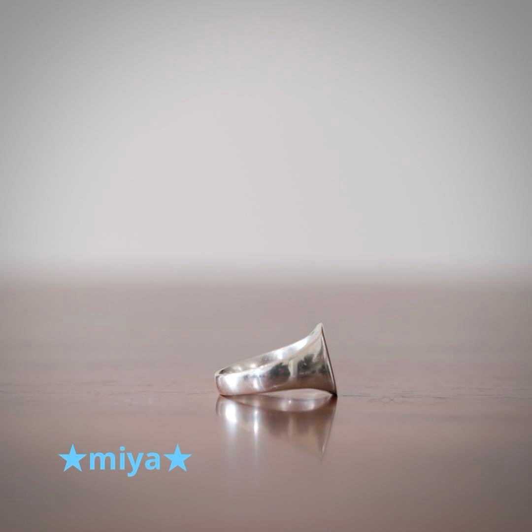 アクセサリー TOMWOOD / Mini Signet Cushion Ring / 46