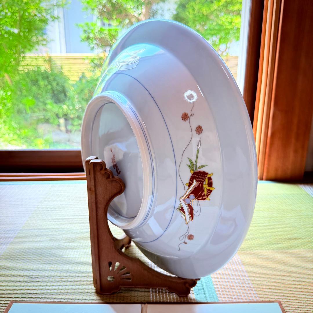 新品未使用　九谷焼　皇太后陛下御麗筆　金彩　飾り皿　大皿　保証書　桐箱　外箱付き