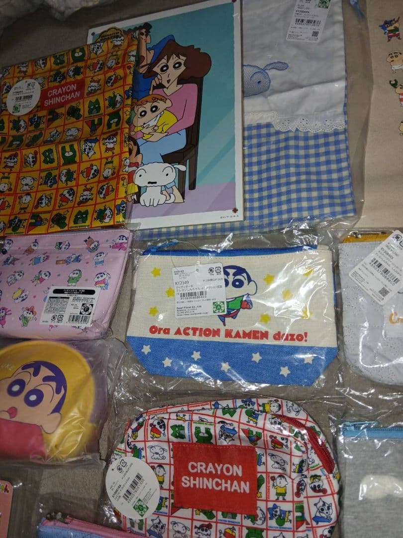 クレヨンしんちゃん ポーチ などセット