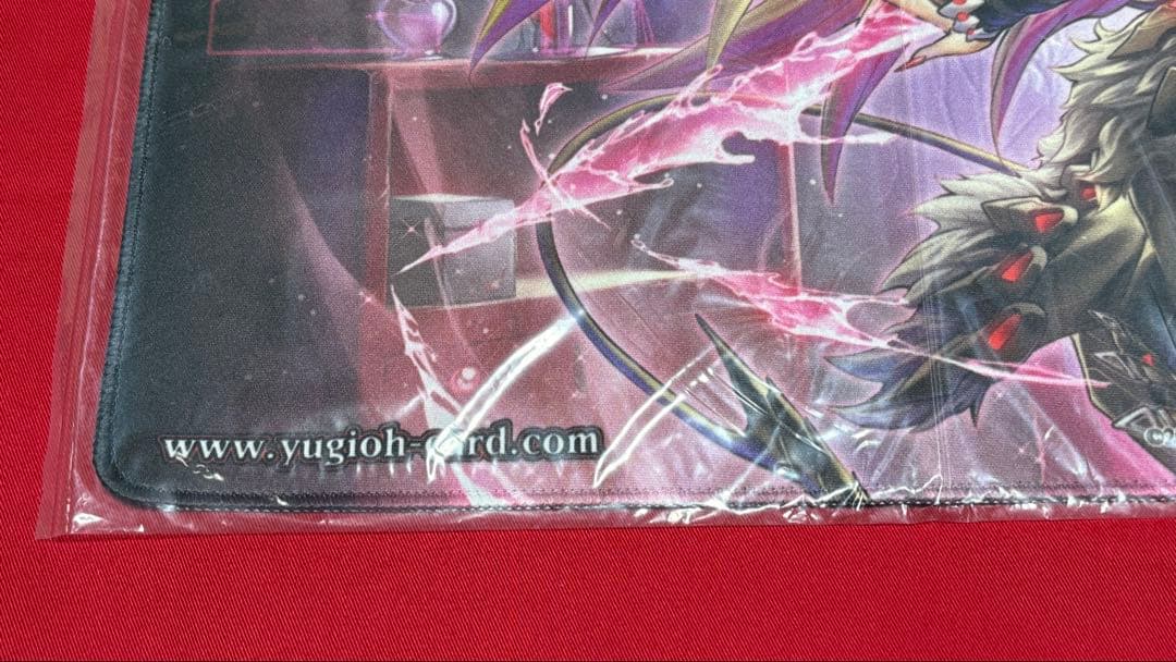遊戯王 紅涙の魔ラクリモーサ プレイマット