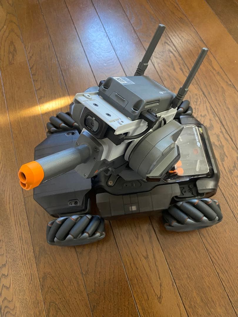 DJI ロボマスター S1