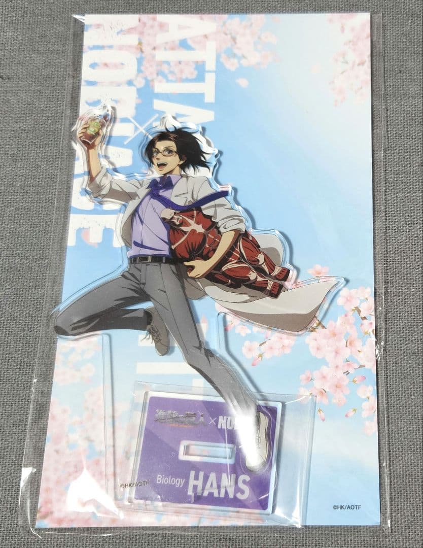 ノビエース 進撃の巨人 アクリルスタンド ハンジ 進撃の巨人