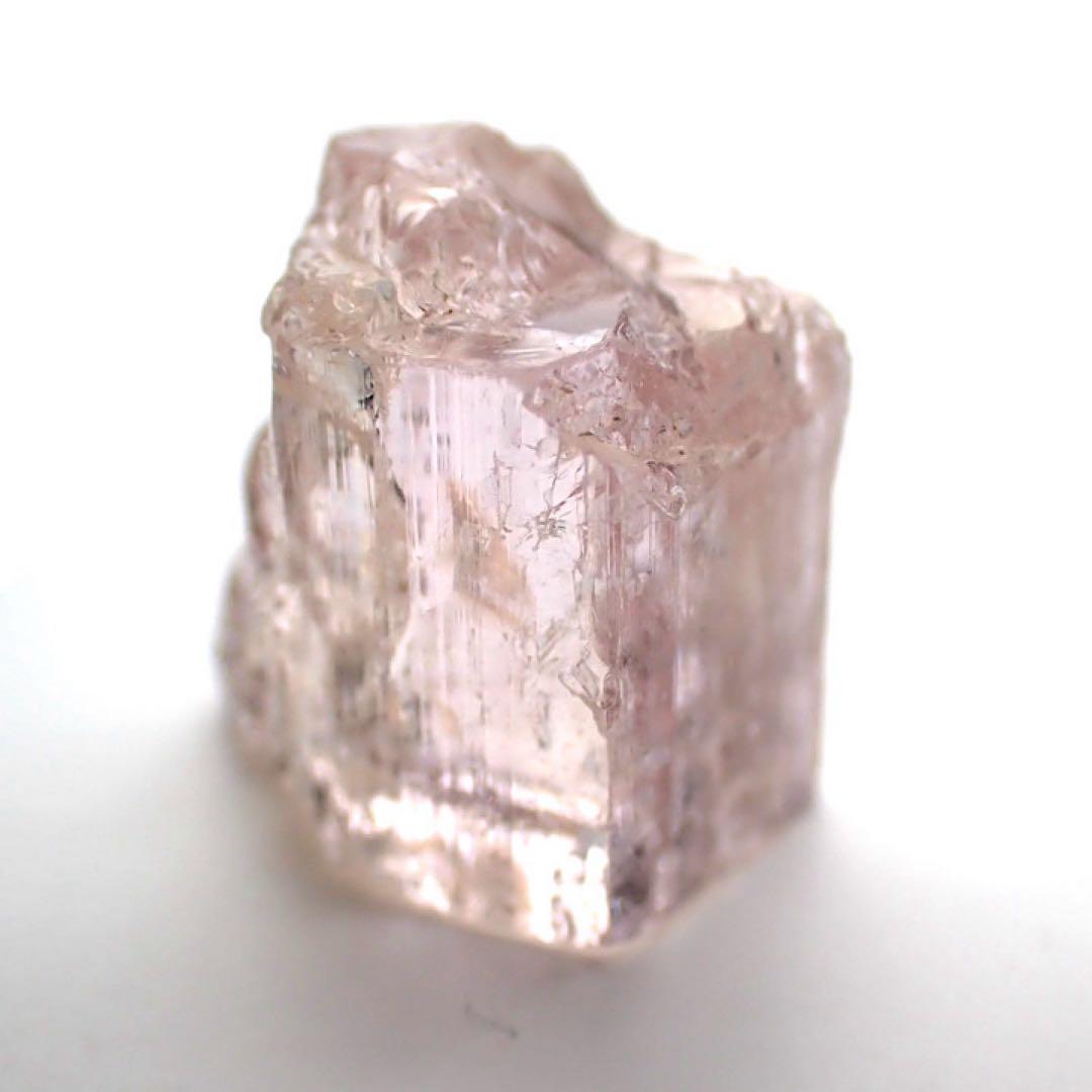 パキスタン/カトラン産】ピンクインペリアルトパーズ - メルカリ