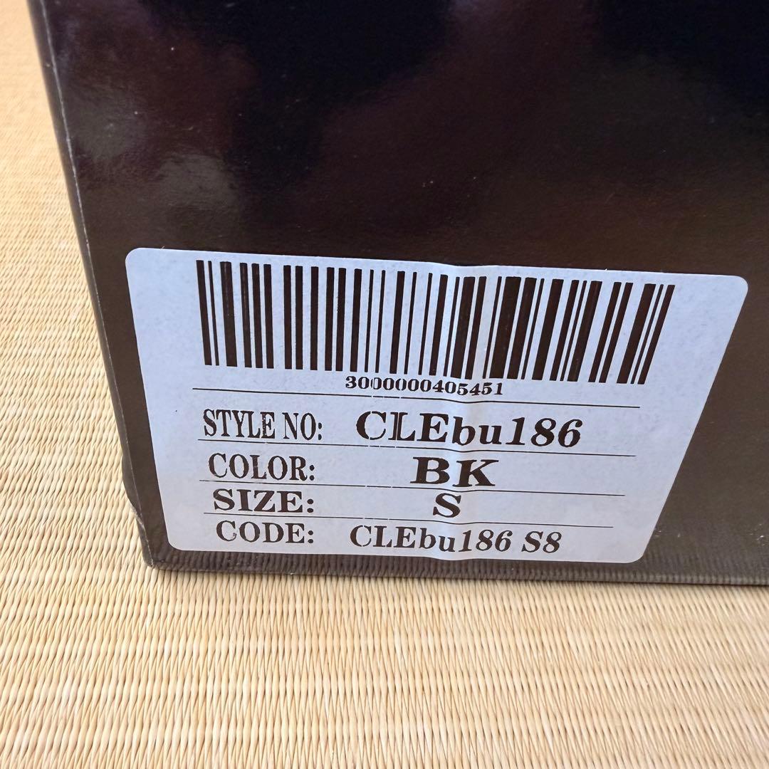 ブラック ジッパー付き ブーツ S 新品未使用　CLEL