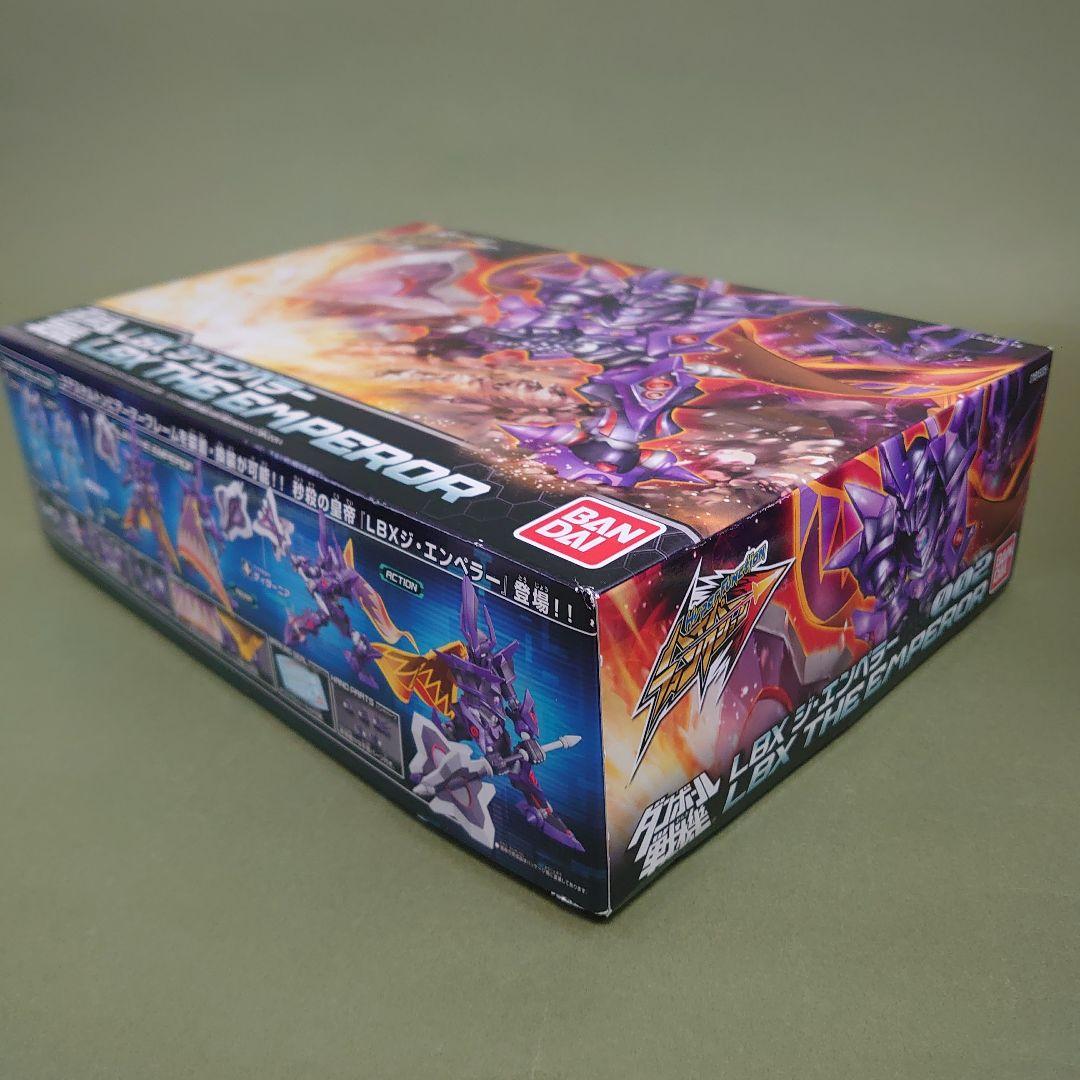 ダンボール戦機 プラモデル ハイパーファンクション LBX ジ・エンペラー