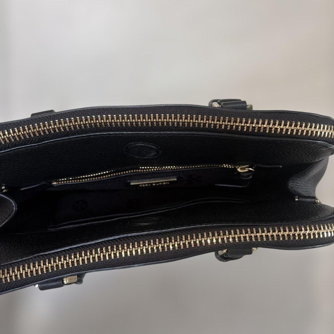 Tory Burch ブラックレザーハンドバッグ