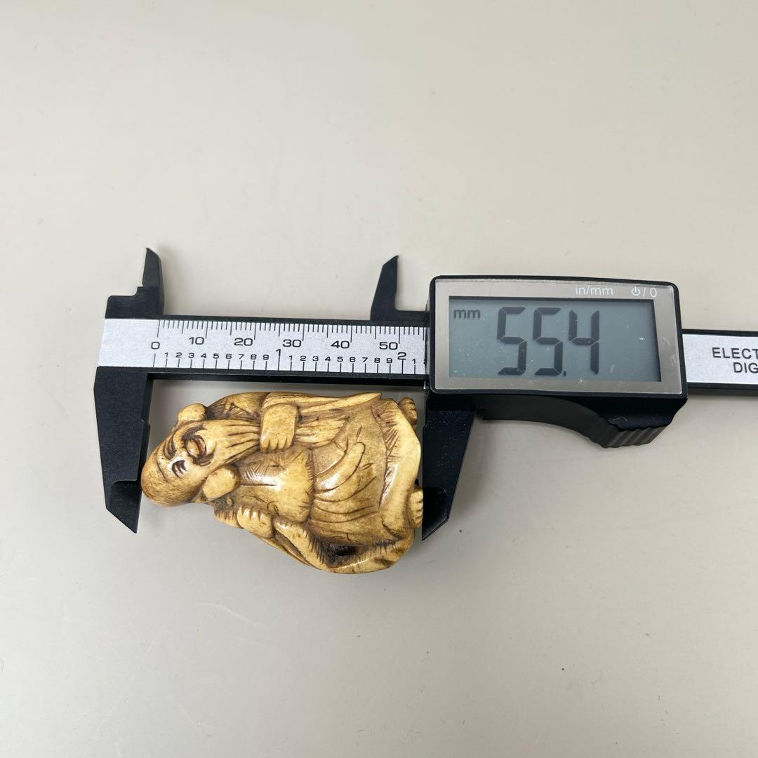 笑顔の老人の彫刻極上根付天然素材アンティーク骨董飾り物古美術置物細密