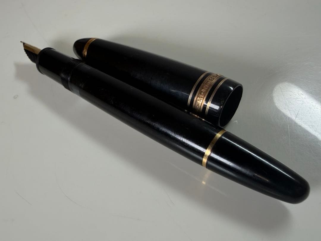 kK/9.9/15 モンブラン　14C 4810 万年筆