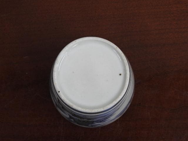 伊万里　山水猪口　M640