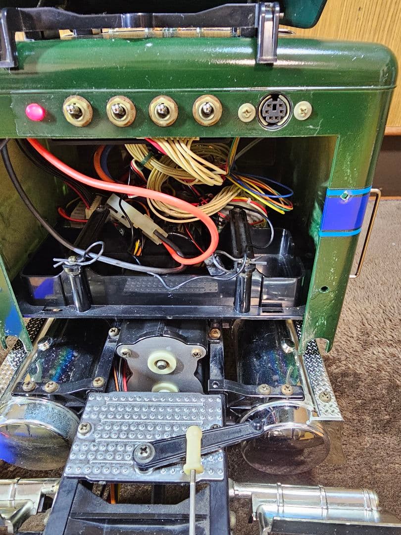 タミヤ1/14 グローブライナー タミヤRC グローブライナー タンク