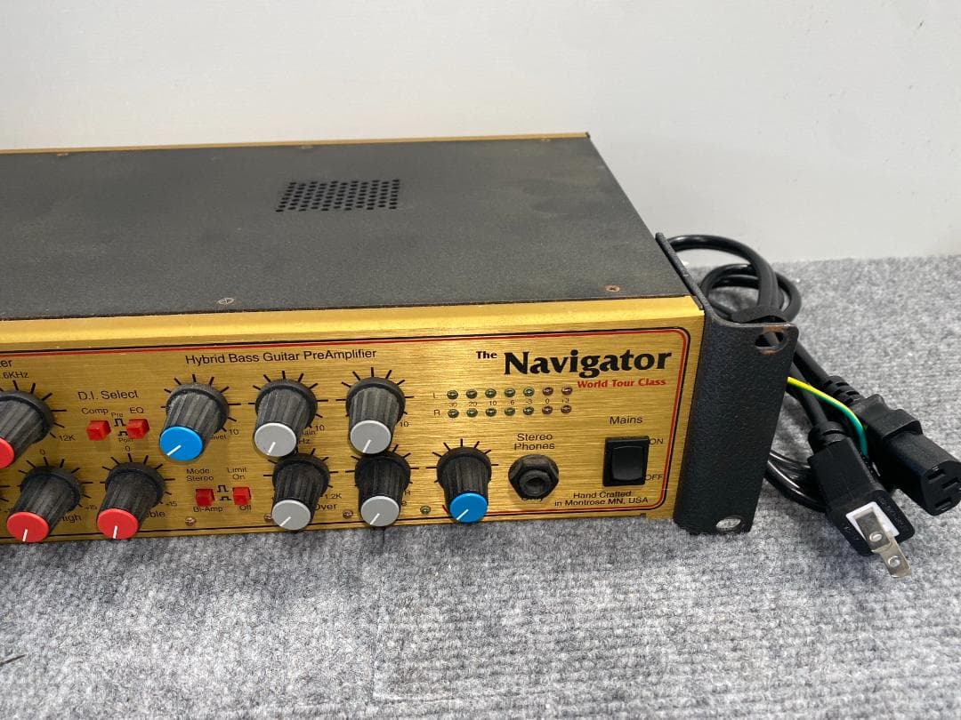 EDEN The Navigator ベース アンプ プリアンプ - メルカリ