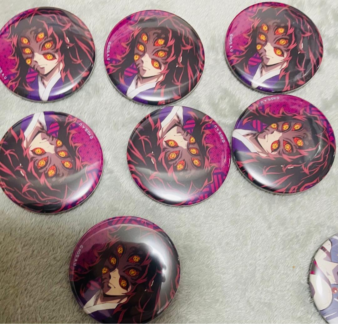 進撃の巨人 Art make 箔押し缶バッジ リヴァイ