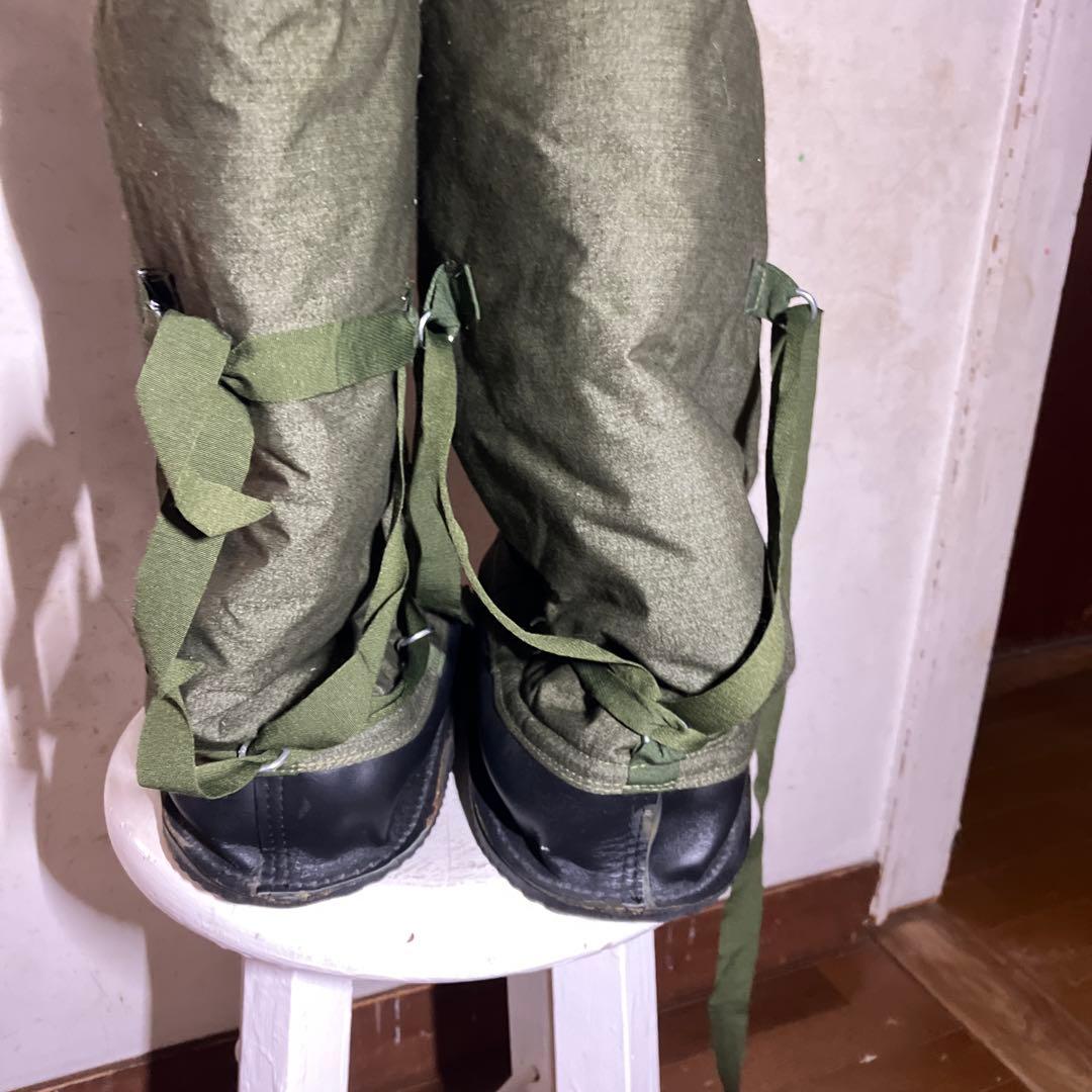 スウェーデン国防軍 オーバーシューズ 中綿ブーツ マクラックブーツ