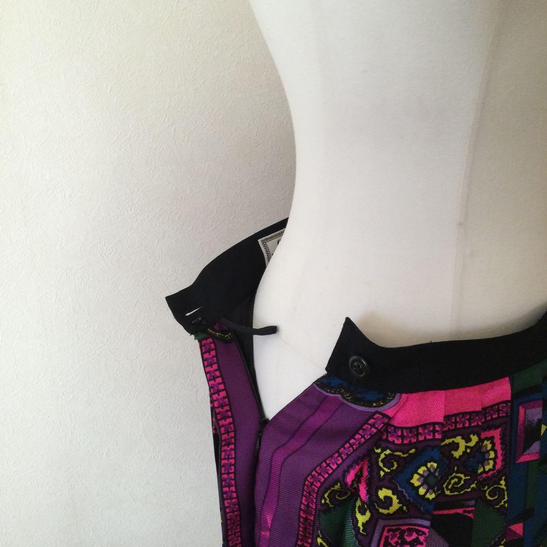 ジャンニヴェルサーチ　ヴィンテージ　シルク　プリーツ　スカート