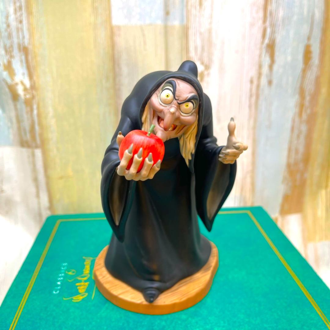 WDCC 白雪姫 女王 魔女 Witch ヴィランズ VILLAINS 毒林檎