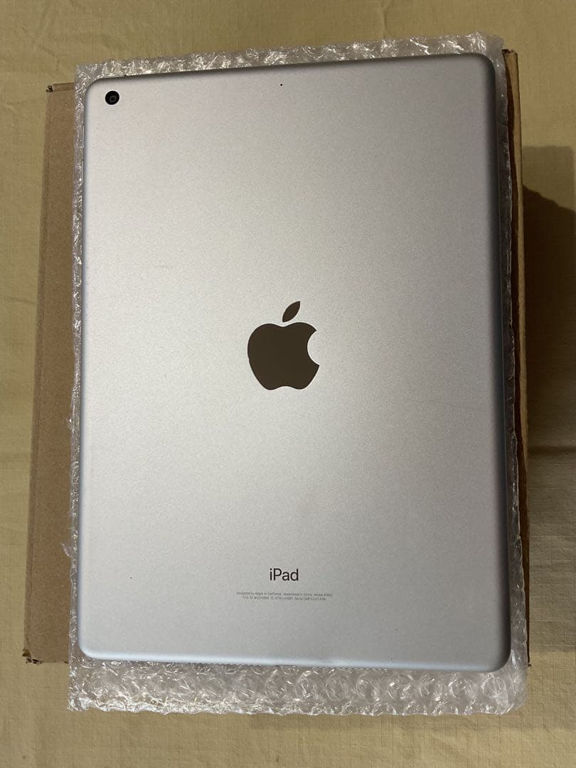 Apple iPad 9.7インチ 128GB シルバー 本体｜iPad 9.7インチ 第6世代