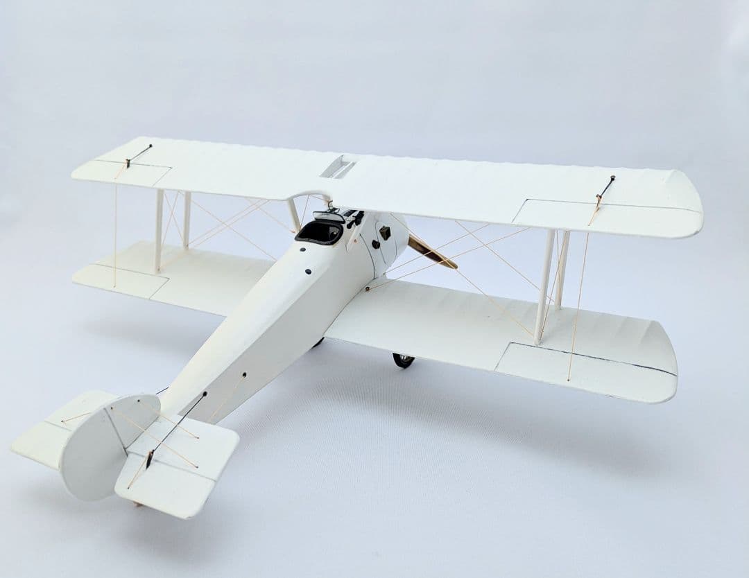 authentic models オーセンティックモデルズ 白い複葉機