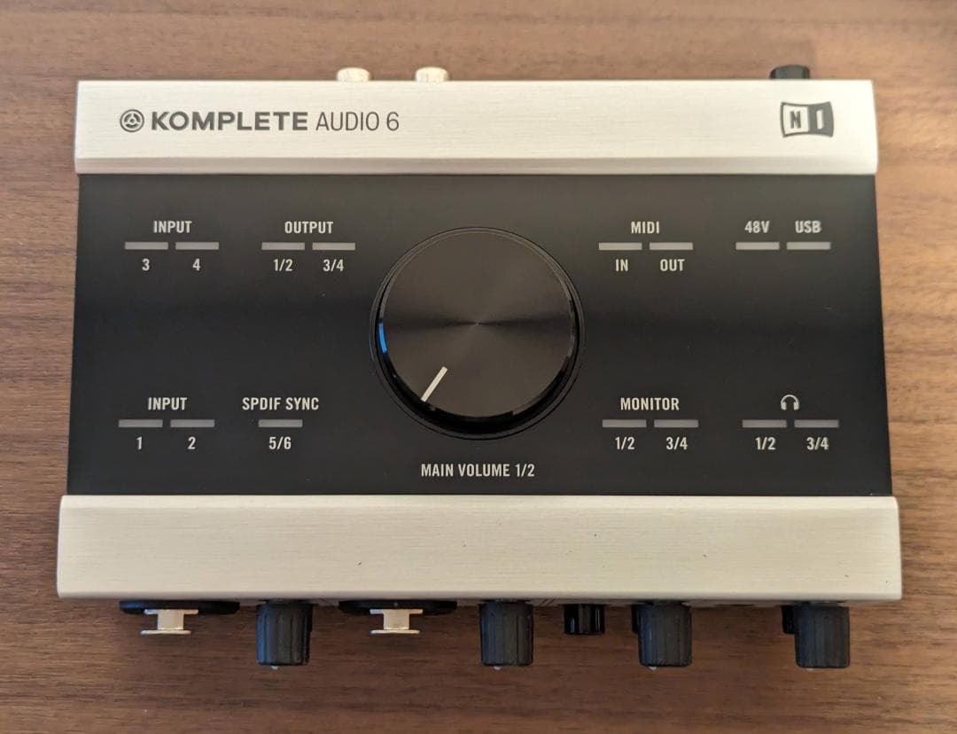 KOMPLETE AUDIO 6 Mk1 オーディオインタフェース