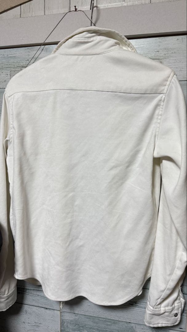 あ。白シャツアダムスジャグラー