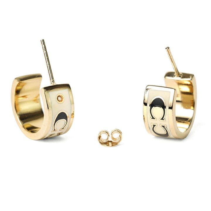 ✨新品 大特価✨コーチ シグネチャー エナメル ピアス ホワイトx