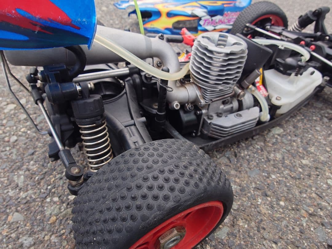 1/10 タミヤ4WDエンジンバギー即走行可