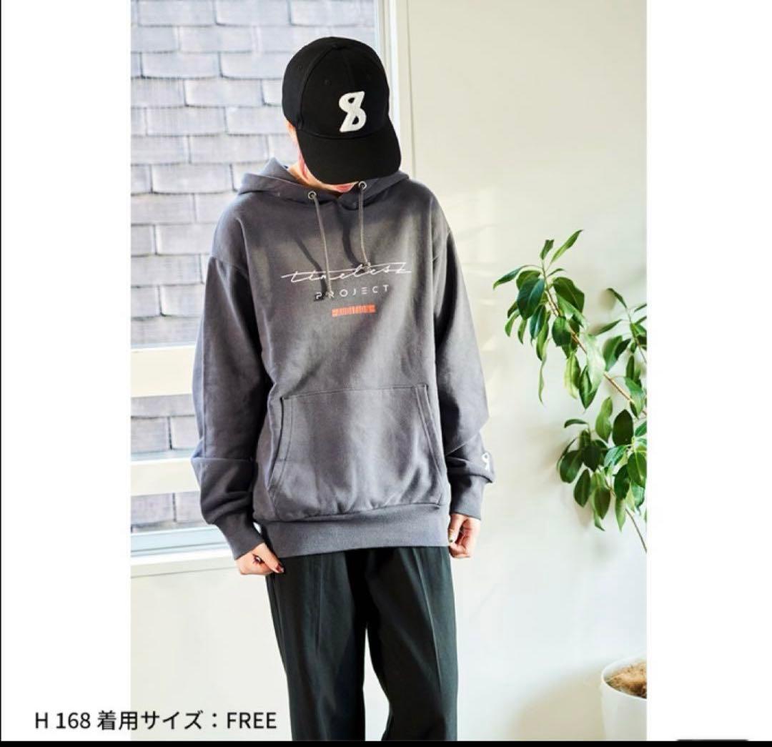 timelesz project公式グッズのパーカー