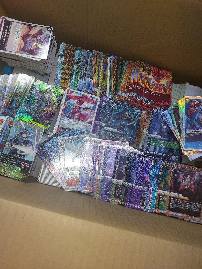 トレカ類約13kg まとめ　ポケモンカード　遊戯王 　カードダス　等