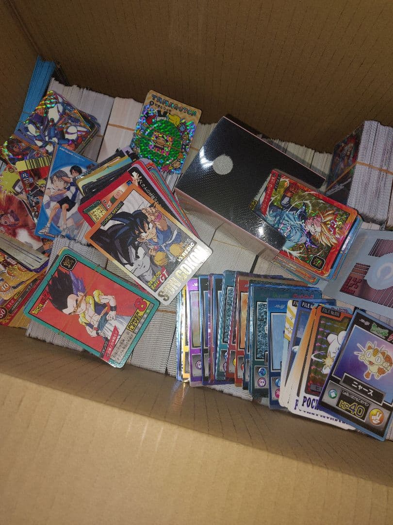 トレカ類約13kg まとめ　ポケモンカード　遊戯王 　カードダス　等