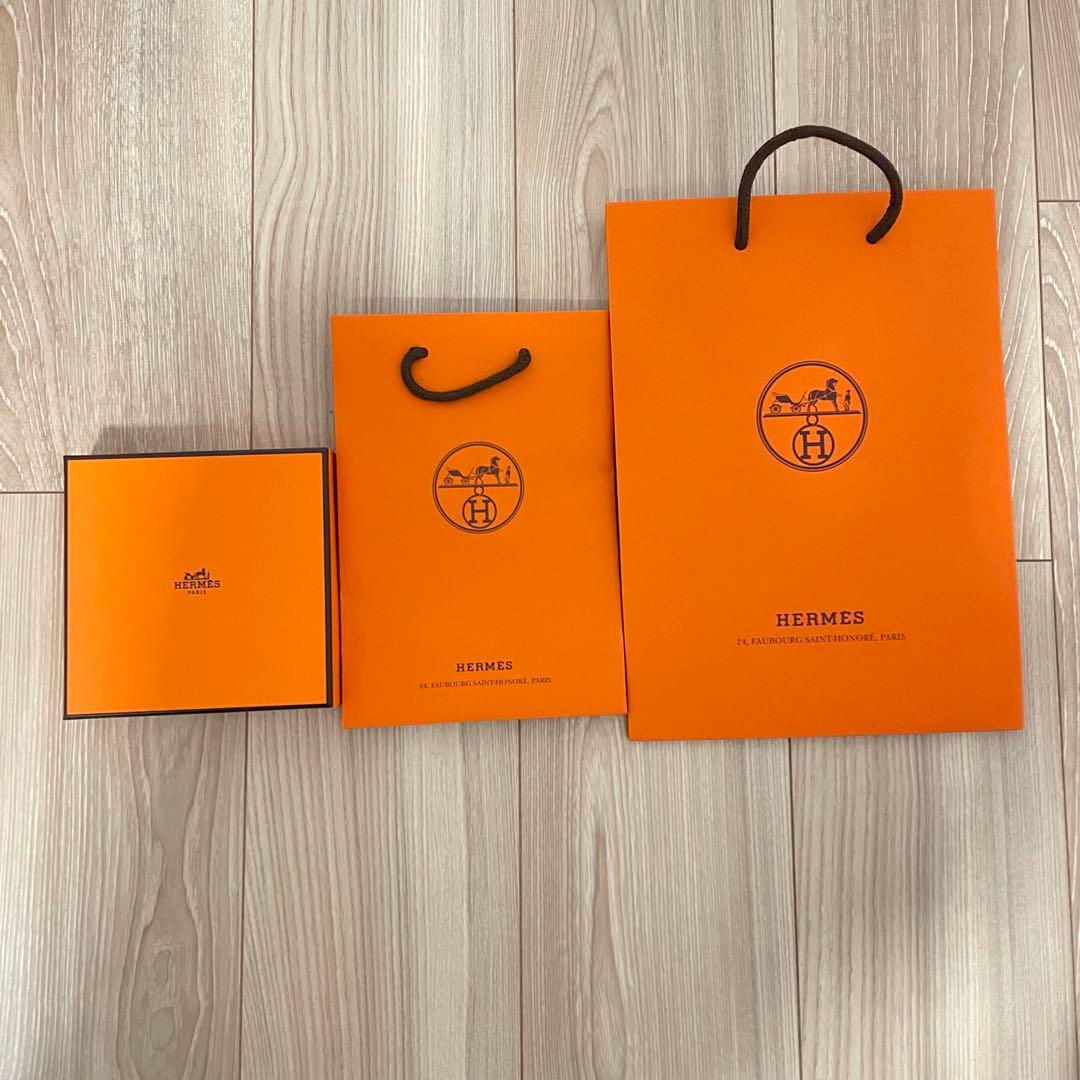 エルメス 紙袋（中・小）＋香水ボックス 計3点セット - メルカリ