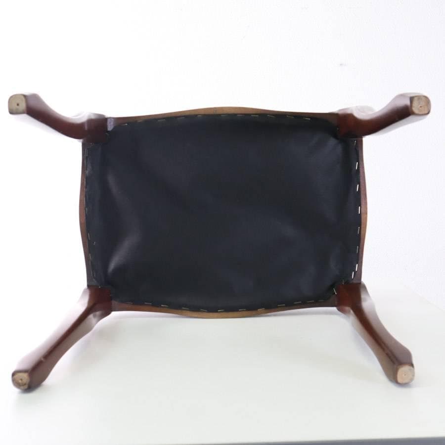 イタリア製クラシカル家具 猫脚 スツール 布張り ネイビー 鋲打ち 彫刻