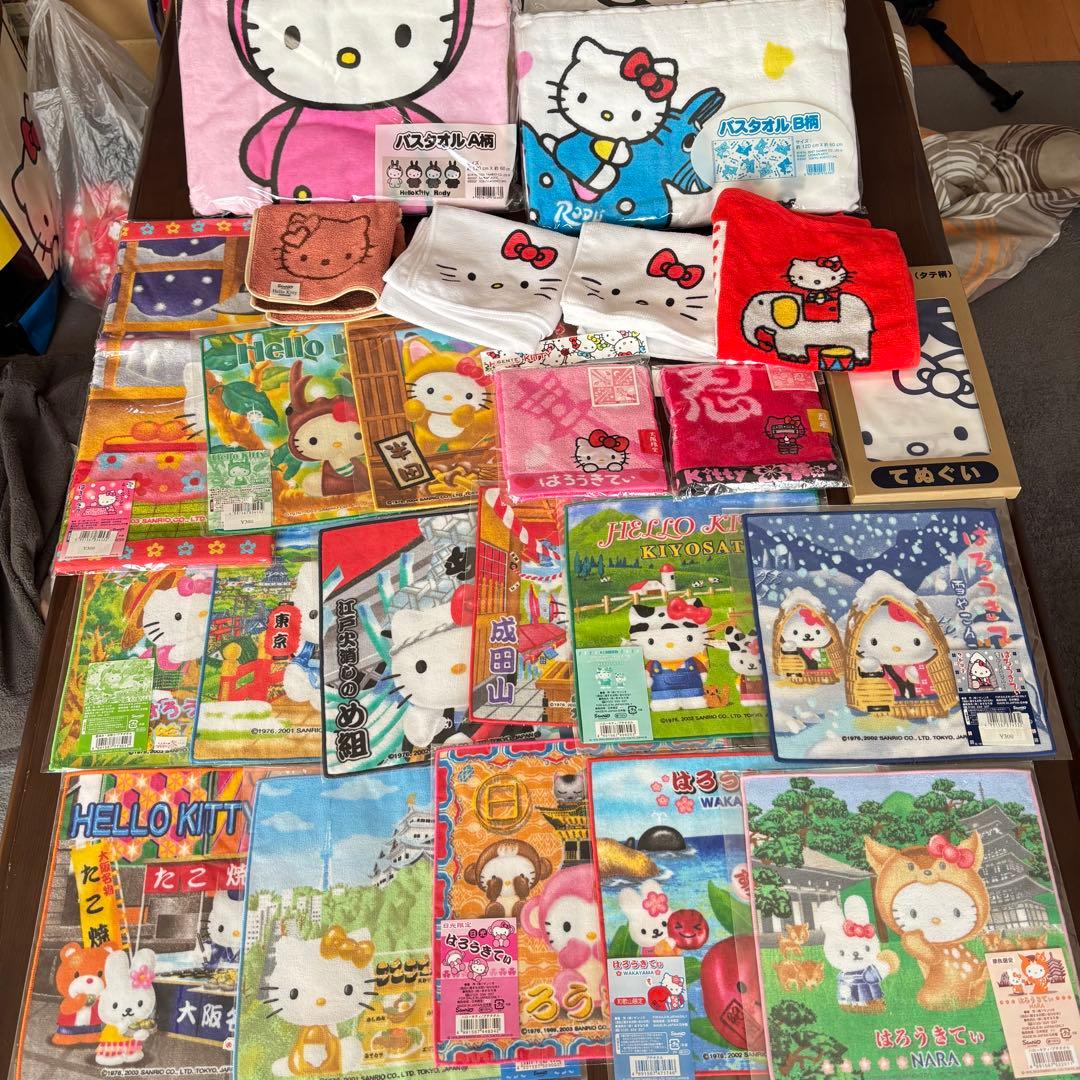 【総数150点】　キティグッズ　ご当地キティ　レアキティ　警察キティ　その他諸々