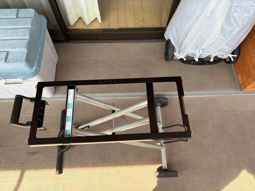 ぱやん【未使用】イワタニ スタンドBBQグリルスター CB-SBG-1