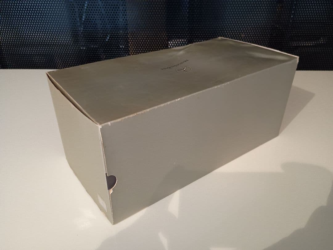 メルセデス特注 オートアート メルセデス ベンツ Cクラス ワゴン 1/18