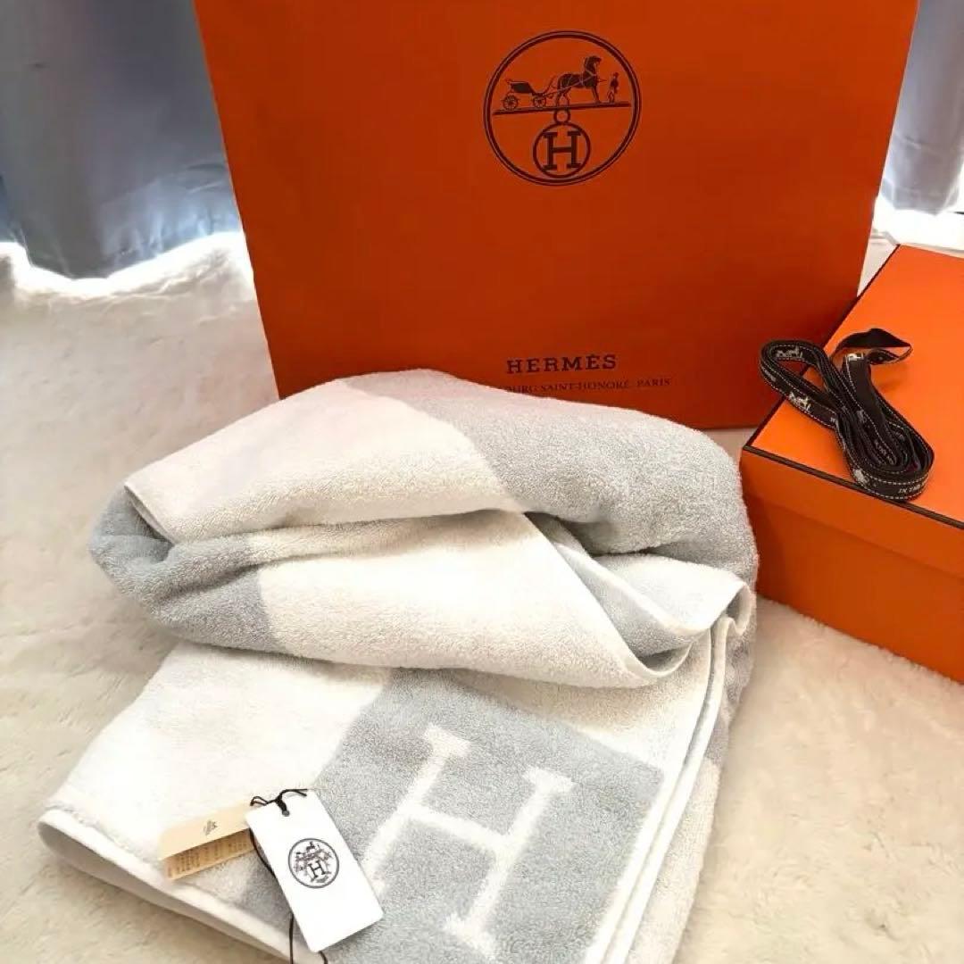 タグ付き HERMES タオルハンカチ ジョーヌ/ローズ 未使用品