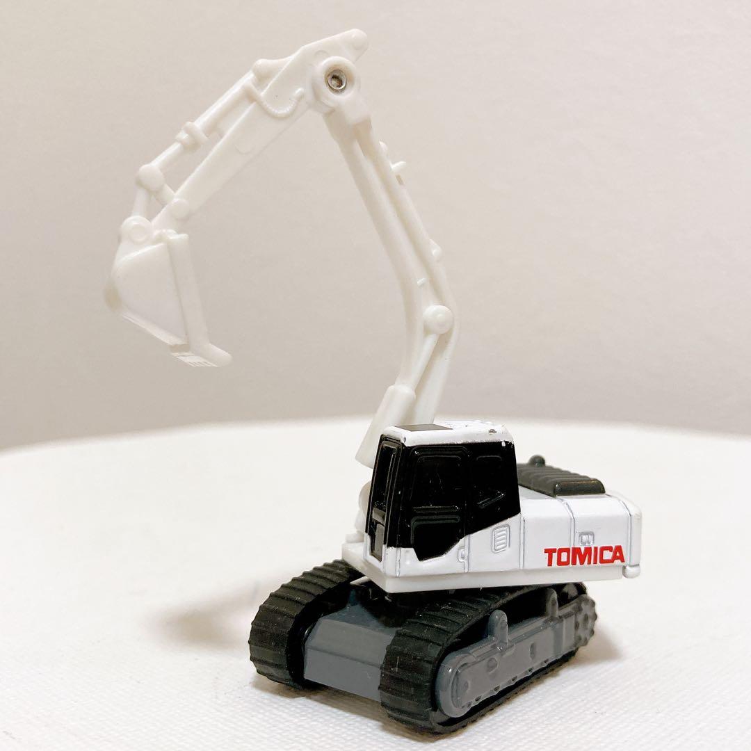 トミカ 油圧ショベル コマツ ホワイト 白 - メルカリ