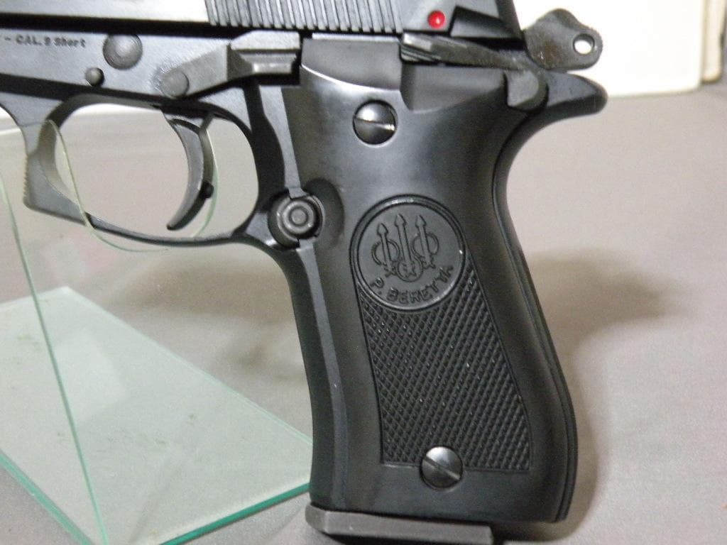 A*a様 ウエスタンアームズ ベレッタ M84F BB ブローバック WA M8