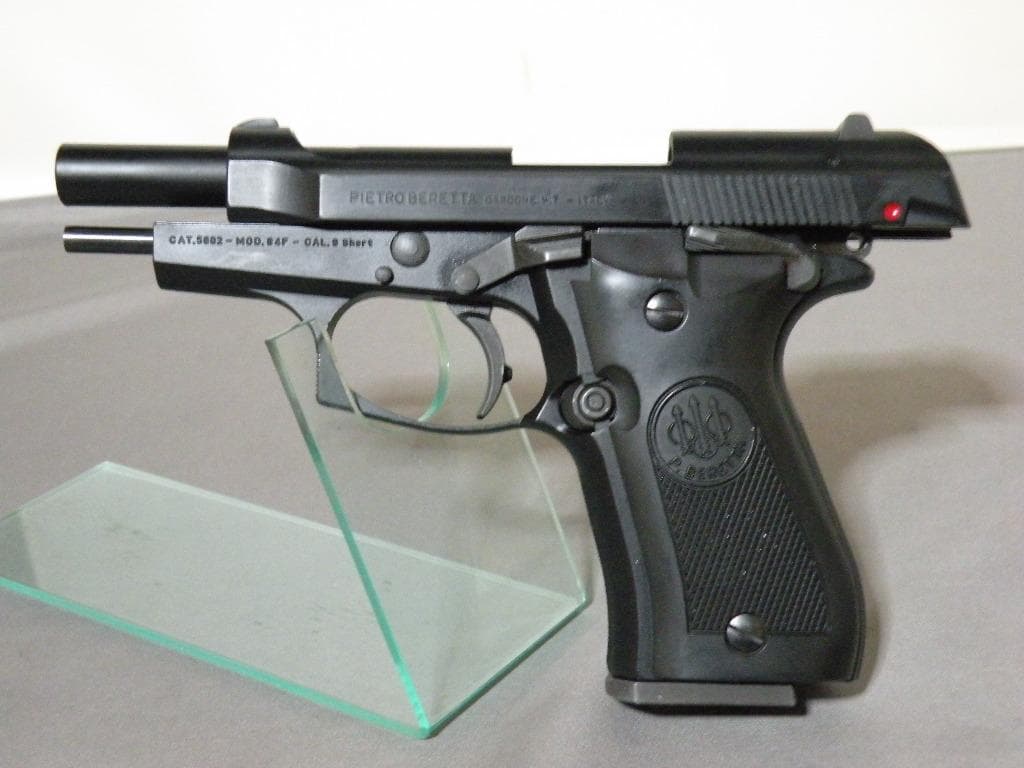 A*a様 ウエスタンアームズ ベレッタ M84F BB ブローバック WA M8