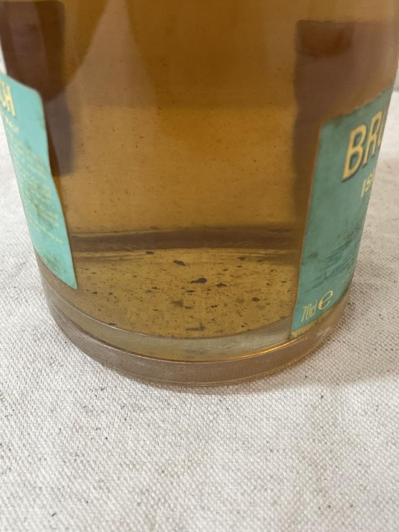 未開栓保証！【ブルックラディ】 10年 缶入り 冊子付き - メルカリ