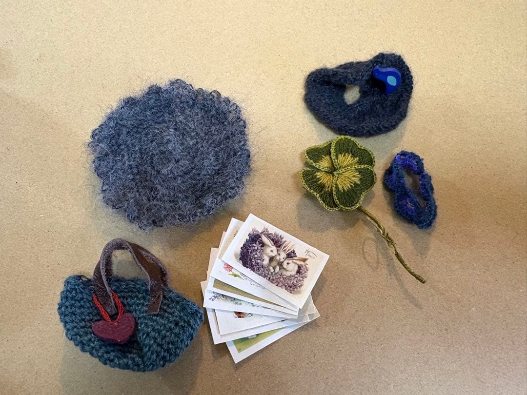 都会（街）のねずみ と 田舎のねずみ アートドール 作家