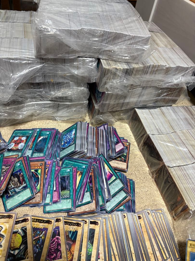 遊戯王 まとめ売り ノーマル 字レア 約16000枚 初期、2期、多言語含む
